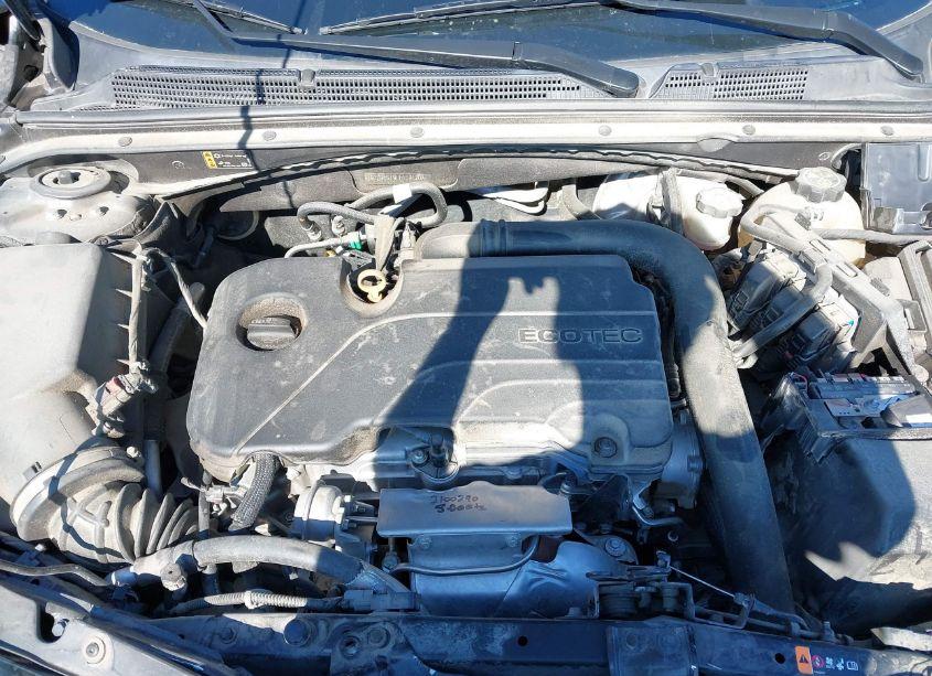 Photo 10 of 2020 Chevrolet Malibu FWD RS (VIN 1G1ZG5ST9LF119120)