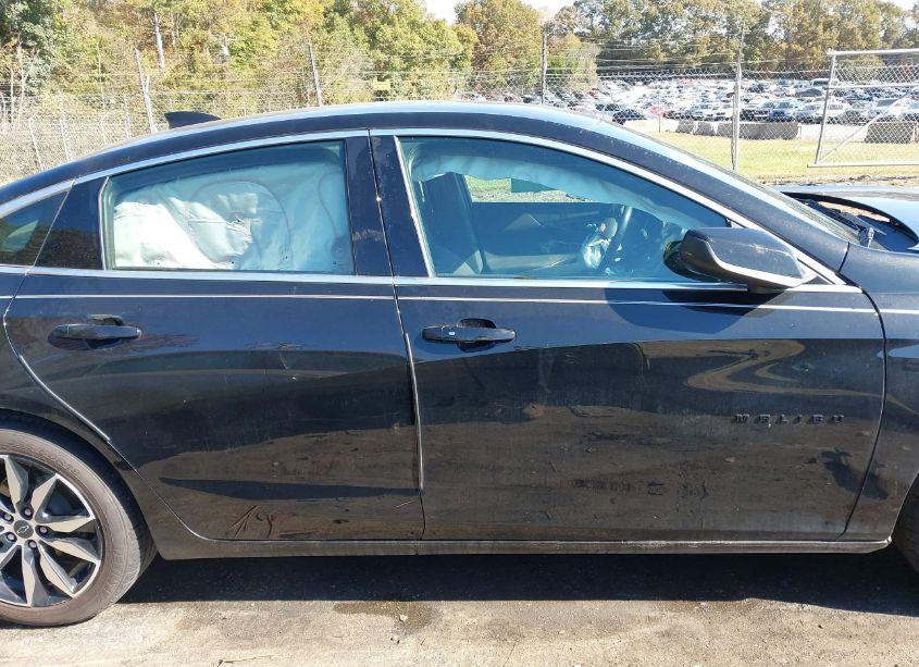 Photo 13 of 2020 Chevrolet Malibu FWD RS (VIN 1G1ZG5ST9LF119120)