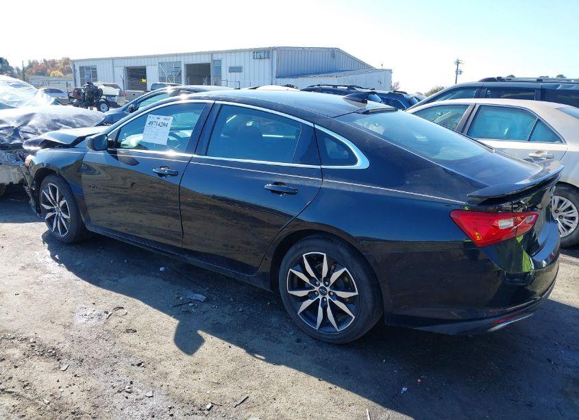 Photo 3 of 2020 Chevrolet Malibu FWD RS (VIN 1G1ZG5ST9LF119120)