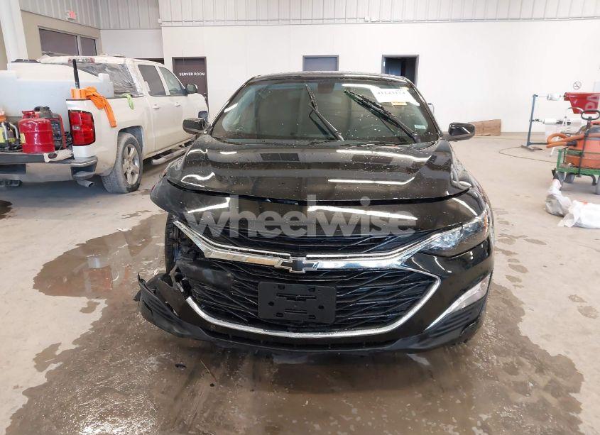 Photo 12 of 2021 Chevrolet Malibu FWD RS (VIN 1G1ZG5ST9MF036949)