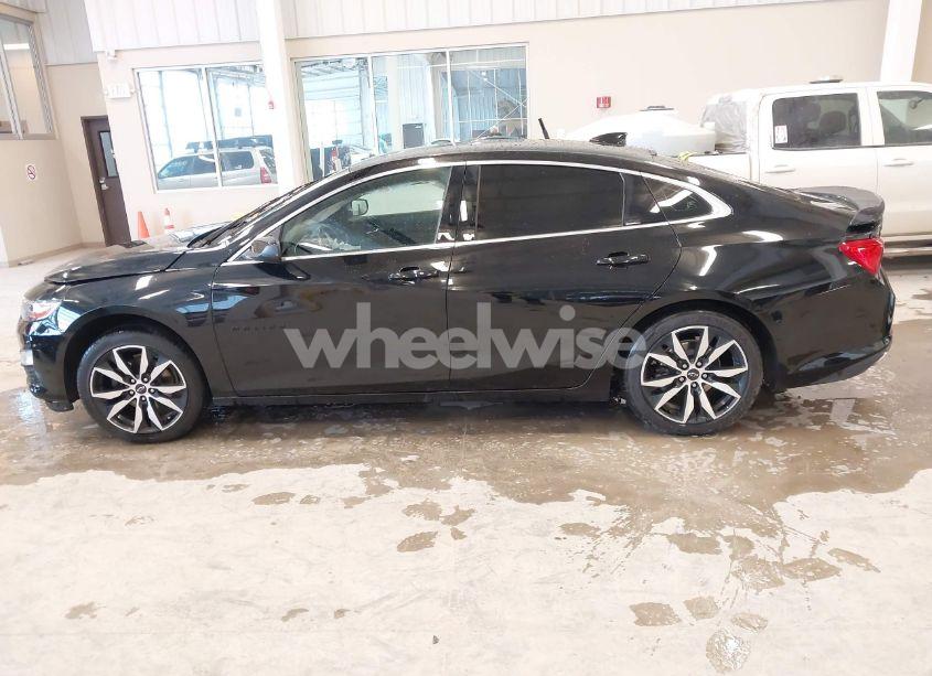 Photo 14 of 2021 Chevrolet Malibu FWD RS (VIN 1G1ZG5ST9MF036949)