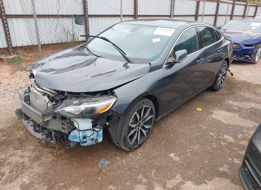 Photo 2 of 2021 Chevrolet Malibu FWD RS (VIN 1G1ZG5ST9MF053895)