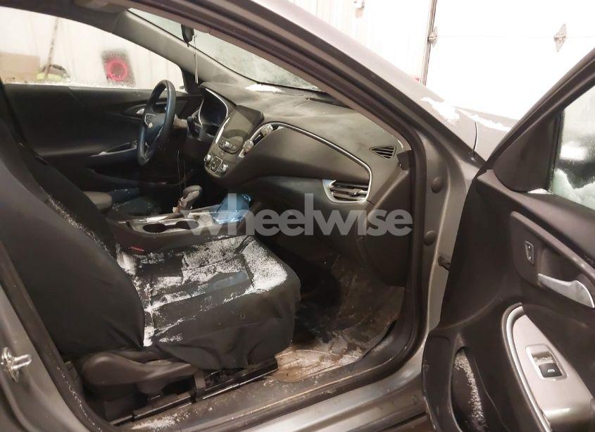 Photo 5 of 2023 Chevrolet Malibu FWD RS (VIN 1G1ZG5ST9PF144279)