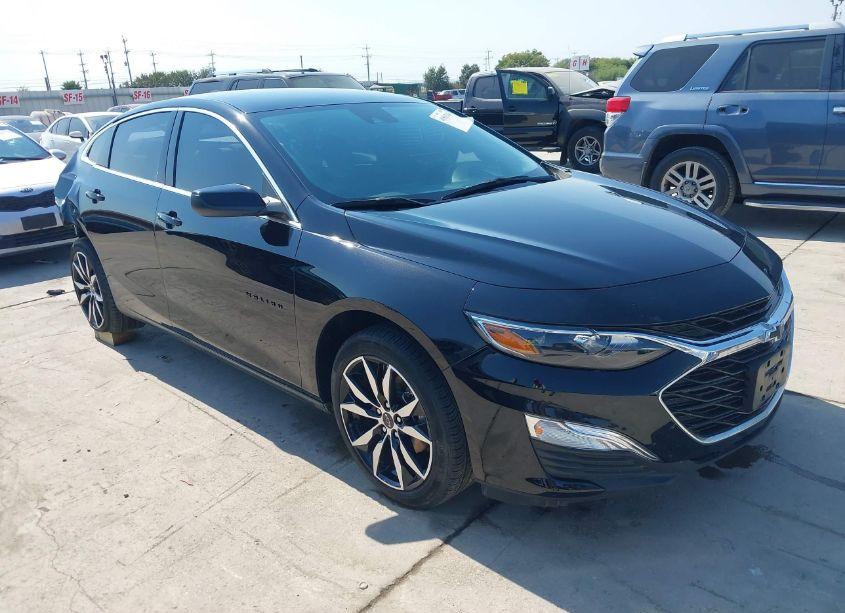 2023 Chevrolet Malibu FWD RS (VIN 1G1ZG5ST9PF147263) main photo