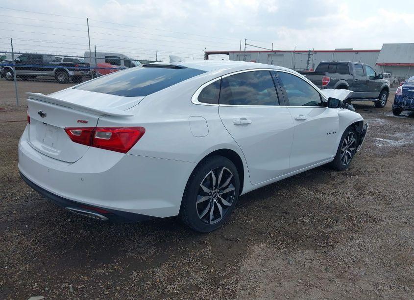 Photo 4 of 2024 Chevrolet Malibu FWD RS (VIN 1G1ZG5ST9RF151624)