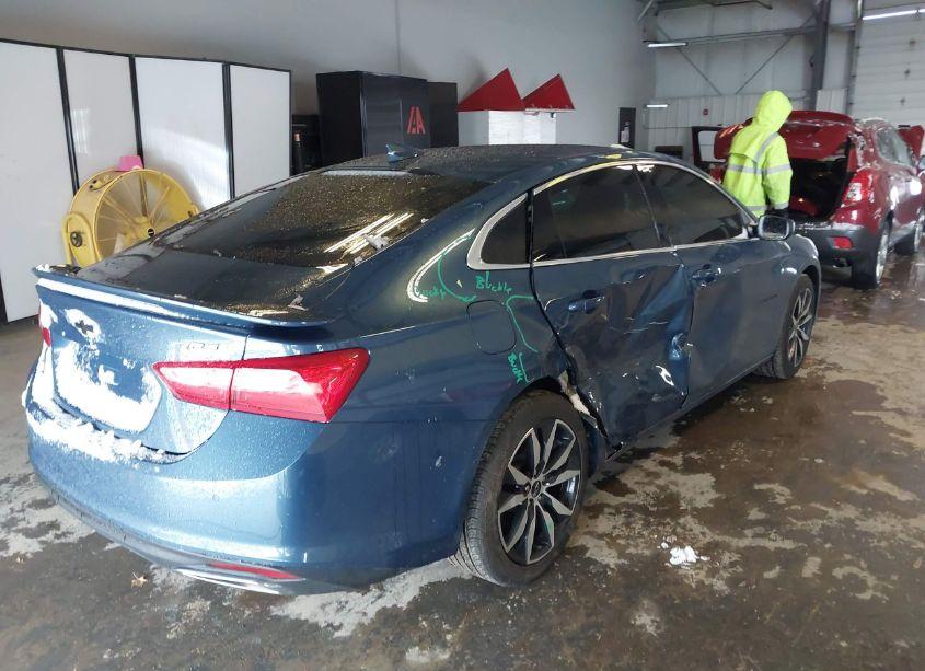 Photo 4 of 2024 Chevrolet Malibu FWD RS (VIN 1G1ZG5ST9RF157326)