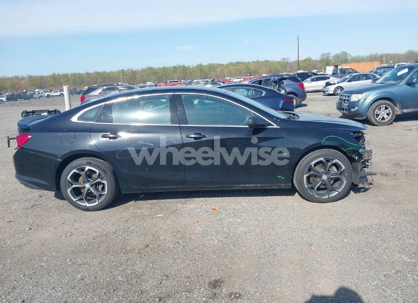 Photo 13 of 2019 Chevrolet Malibu RS (VIN 1G1ZG5STXKF180197)