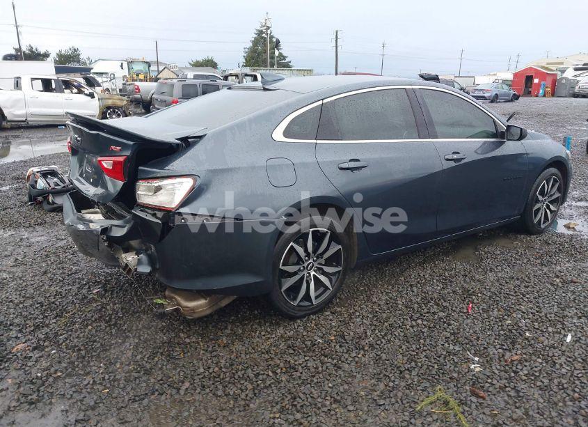 Photo 4 of 2020 Chevrolet Malibu FWD RS (VIN 1G1ZG5STXLF119191)