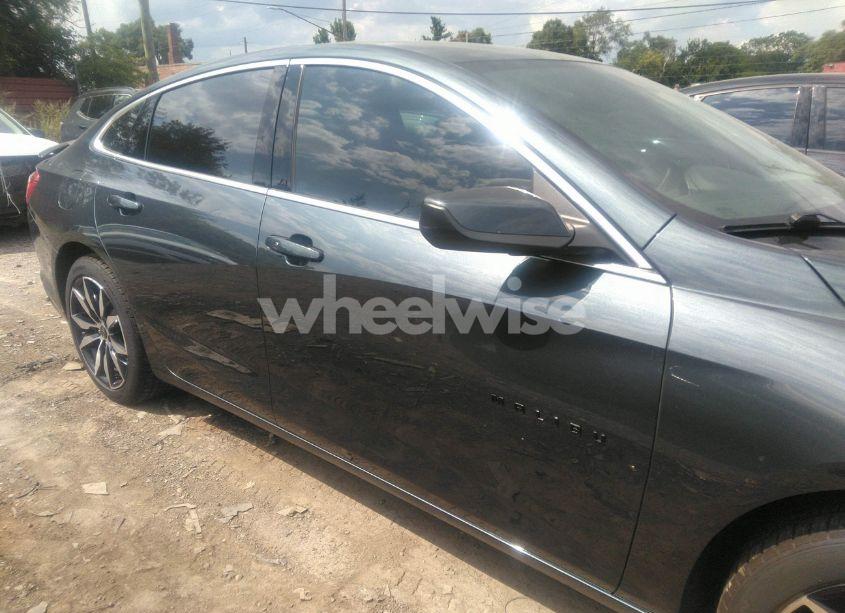 Photo 13 of 2020 Chevrolet Malibu FWD RS (VIN 1G1ZG5STXLF142115)