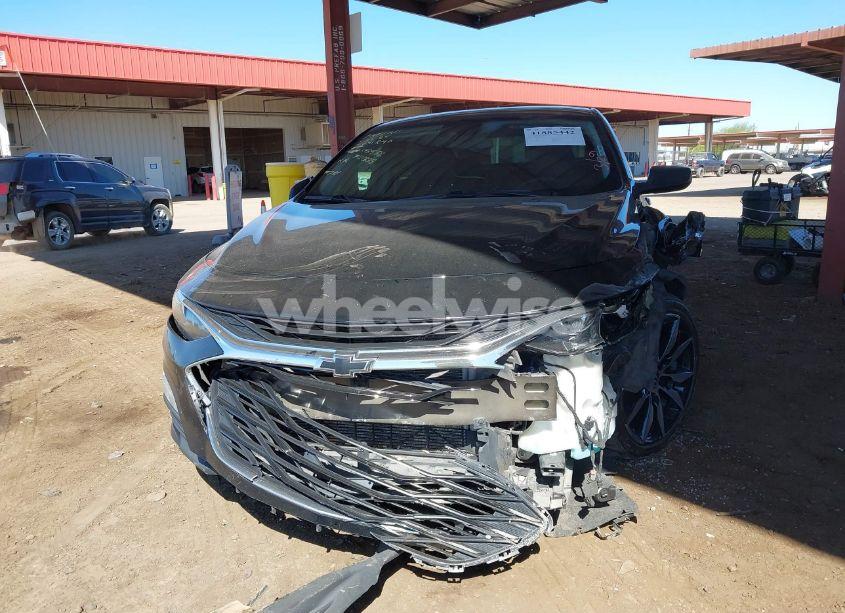 Photo 6 of 2021 Chevrolet Malibu FWD RS (VIN 1G1ZG5STXMF041240)