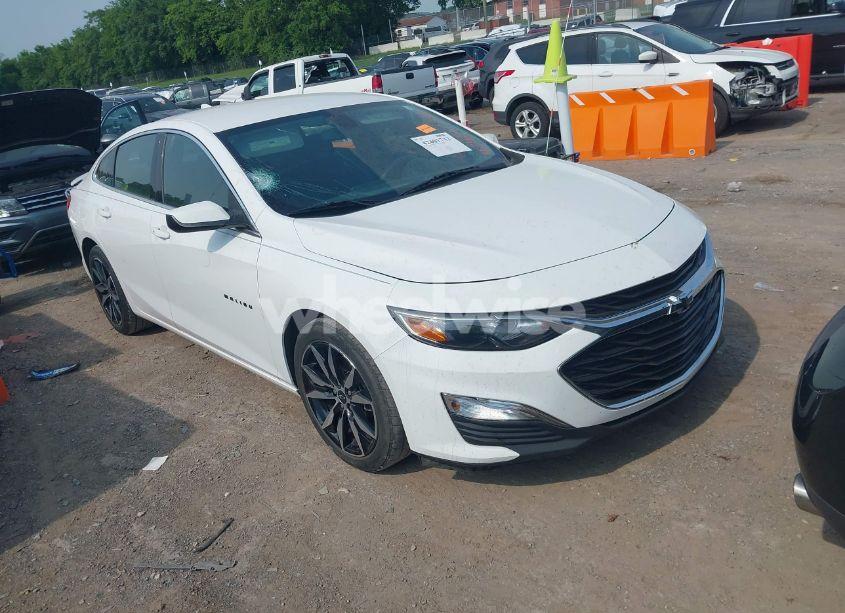 2021 Chevrolet Malibu FWD RS (VIN 1G1ZG5STXMF053629) main photo