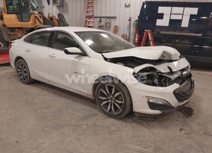 2022 Chevrolet Malibu FWD RS (VIN 1G1ZG5STXNF200713) main photo