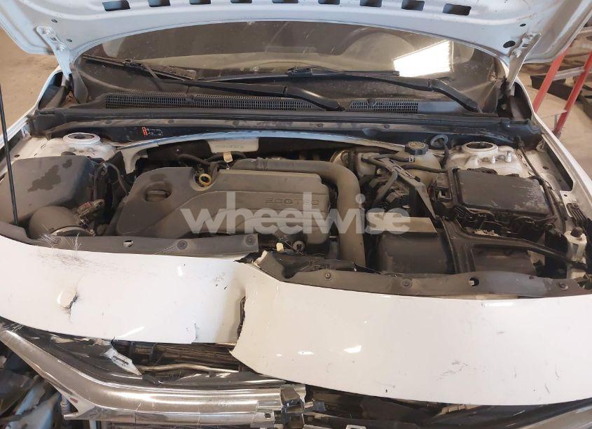 Photo 10 of 2022 Chevrolet Malibu FWD RS (VIN 1G1ZG5STXNF200713)