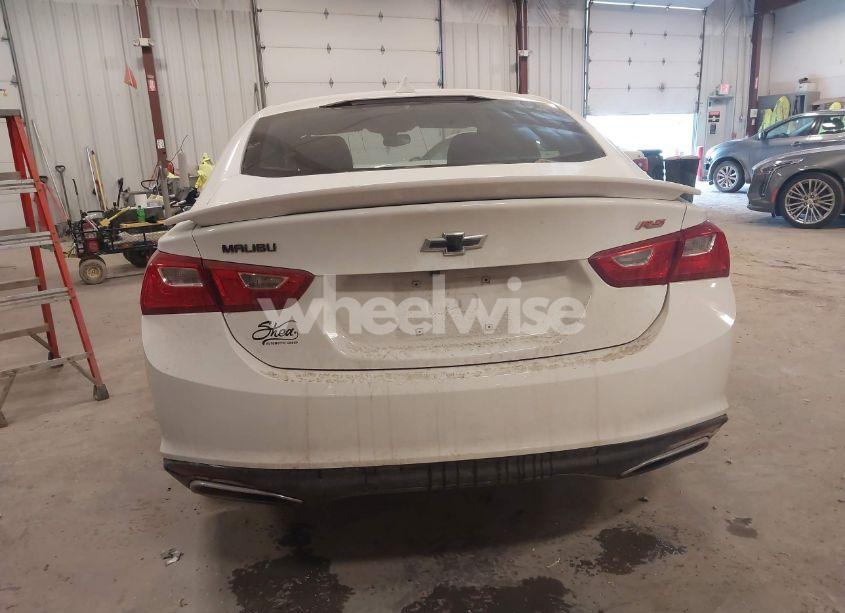 Photo 16 of 2022 Chevrolet Malibu FWD RS (VIN 1G1ZG5STXNF200713)