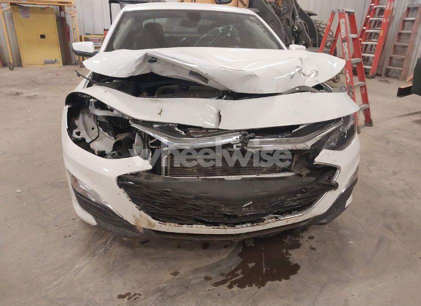 Photo 6 of 2022 Chevrolet Malibu FWD RS (VIN 1G1ZG5STXNF200713)