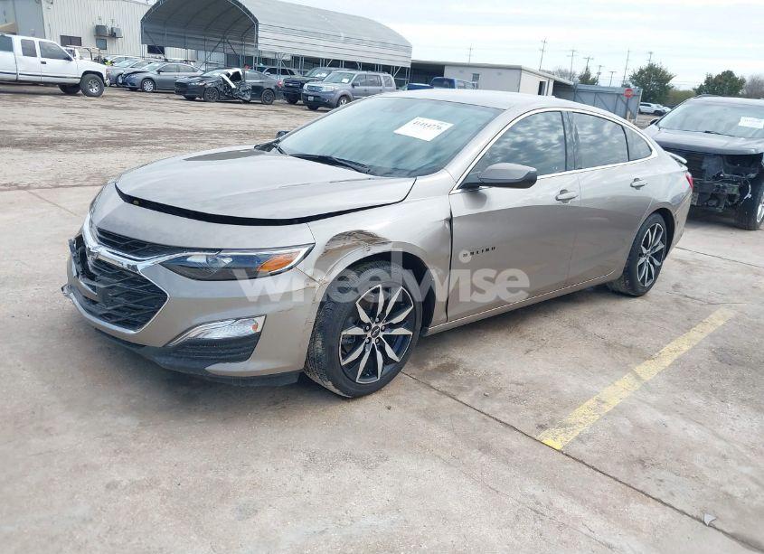 Photo 2 of 2024 Chevrolet Malibu FWD RS (VIN 1G1ZG5STXRF115666)