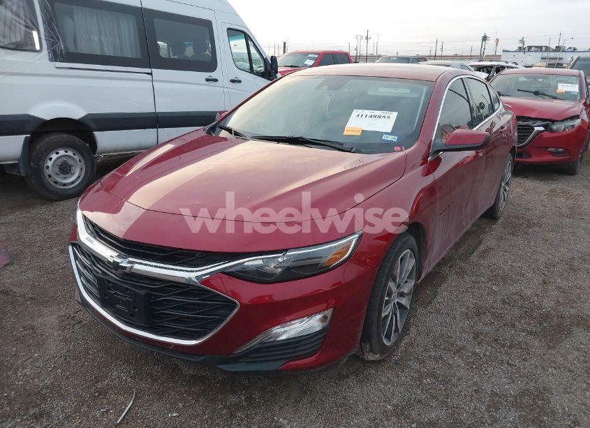 Photo 2 of 2025 Chevrolet Malibu FWD RS (VIN 1G1ZG5STXSF101627)