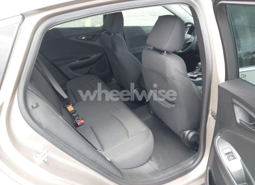 Photo 8 of 2025 Chevrolet Malibu FWD RS (VIN 1G1ZG5STXSF137401)