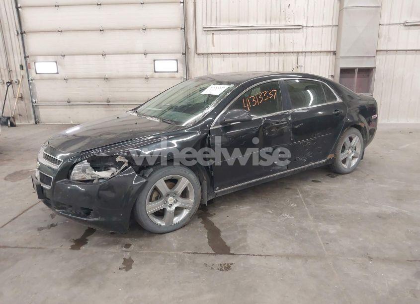 Photo 2 of 2009 Chevrolet Malibu LT (VIN 1G1ZH57B09F223372)