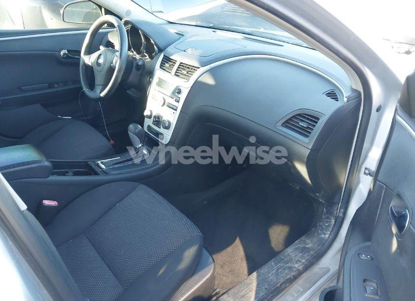 Photo 5 of 2009 Chevrolet Malibu LT (VIN 1G1ZH57B194175375)