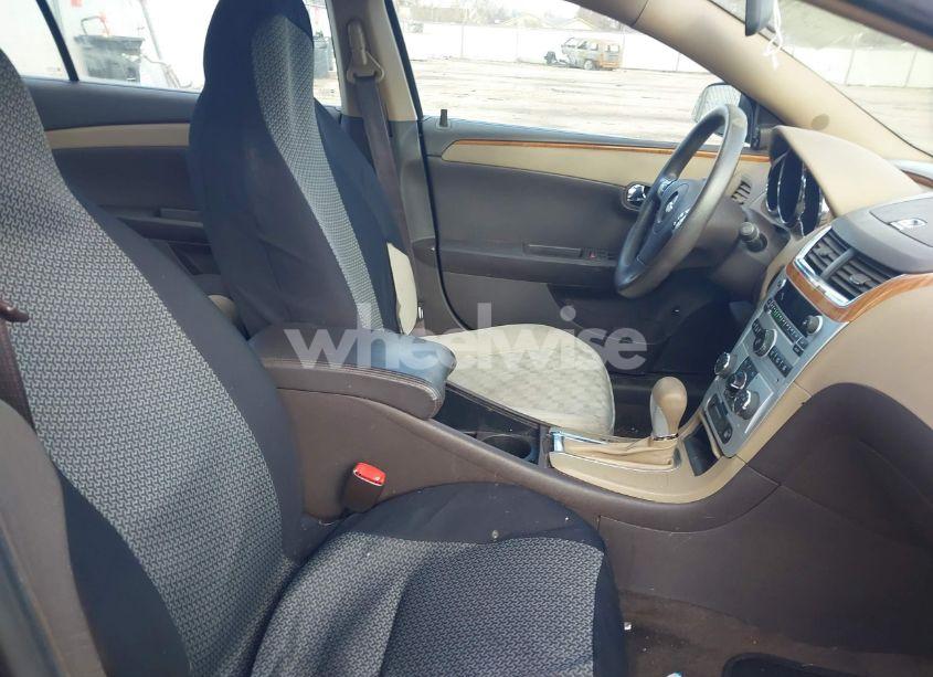 Photo 5 of 2009 Chevrolet Malibu LT (VIN 1G1ZH57B29F135410)