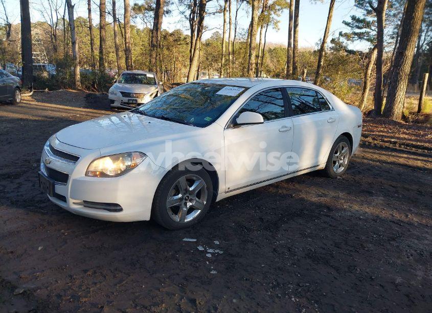 Photo 2 of 2009 Chevrolet Malibu LT (VIN 1G1ZH57B494184779)