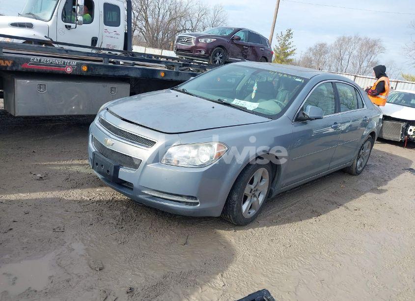 Photo 2 of 2009 Chevrolet Malibu LT (VIN 1G1ZH57B494265054)