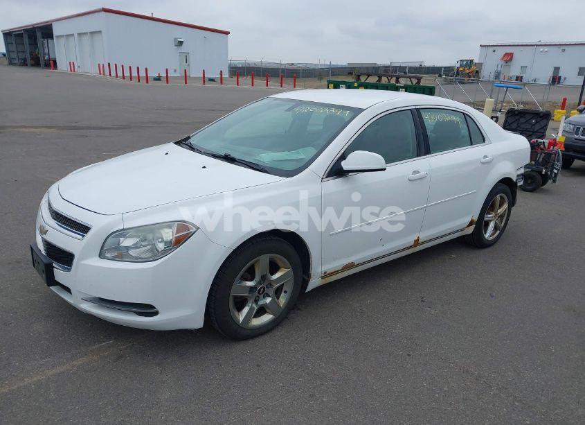 Photo 2 of 2009 Chevrolet Malibu LT (VIN 1G1ZH57B49F160356)