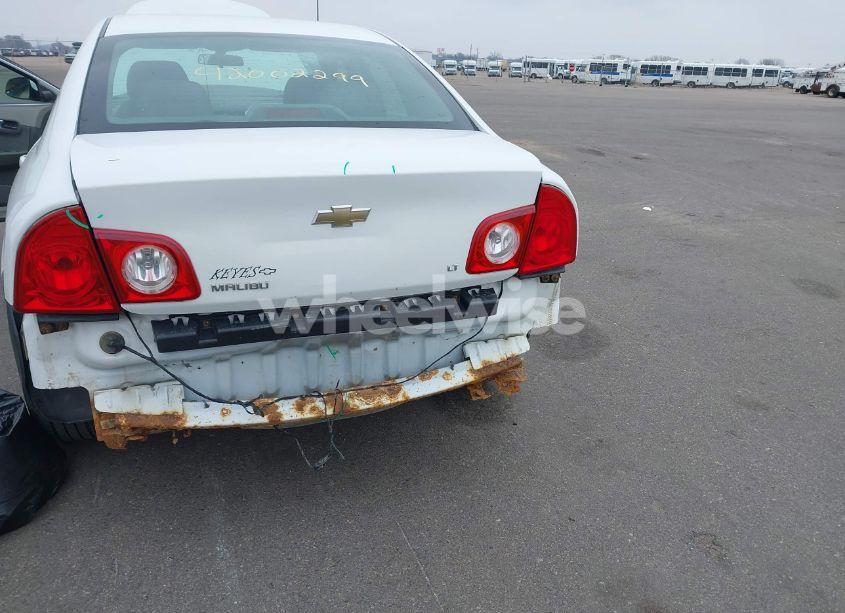 Photo 6 of 2009 Chevrolet Malibu LT (VIN 1G1ZH57B49F160356)