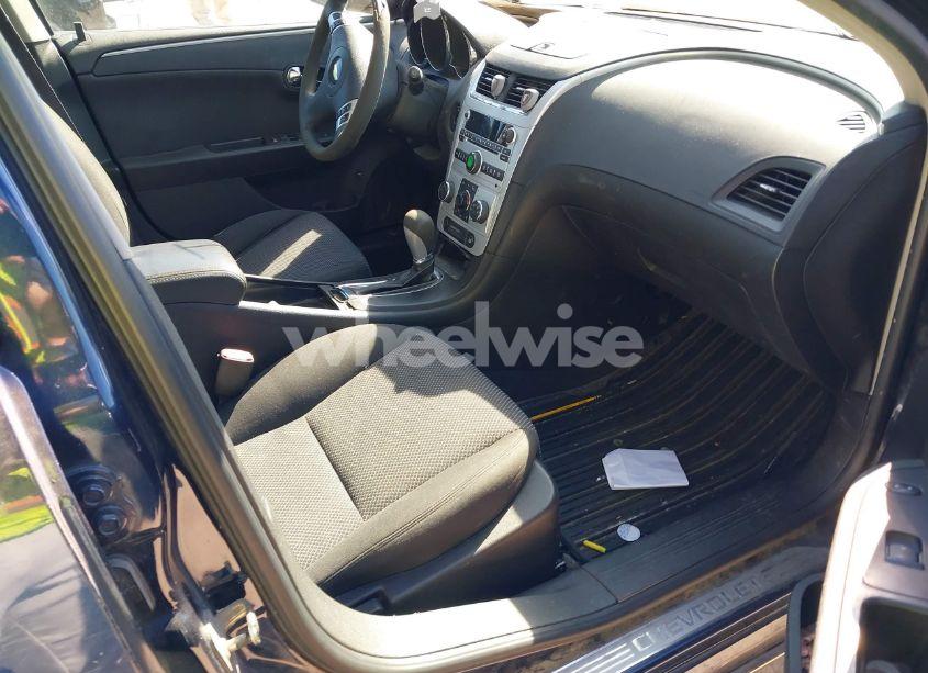 Photo 5 of 2009 Chevrolet Malibu LT (VIN 1G1ZH57B694210329)