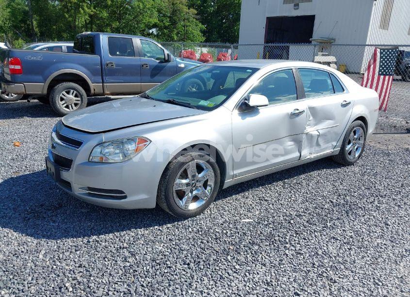 Photo 2 of 2009 Chevrolet Malibu LT (VIN 1G1ZH57B794150772)