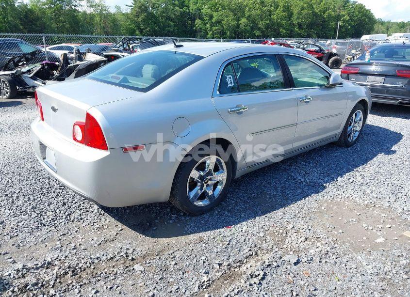 Photo 4 of 2009 Chevrolet Malibu LT (VIN 1G1ZH57B794150772)