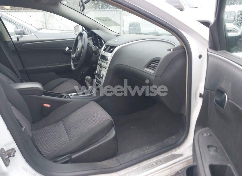 Photo 5 of 2009 Chevrolet Malibu LT (VIN 1G1ZH57B89F247743)