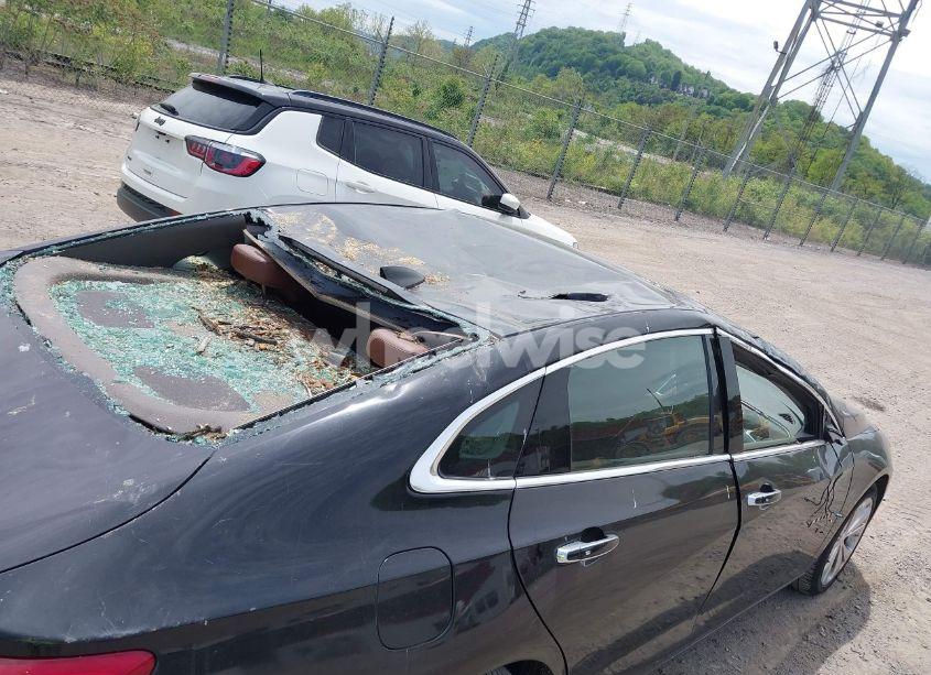 Photo 6 of 2017 Chevrolet Malibu PREMIER (VIN 1G1ZH5SX4HF132851)