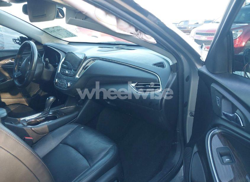 Photo 5 of 2017 Chevrolet Malibu PREMIER (VIN 1G1ZH5SX8HF141276)