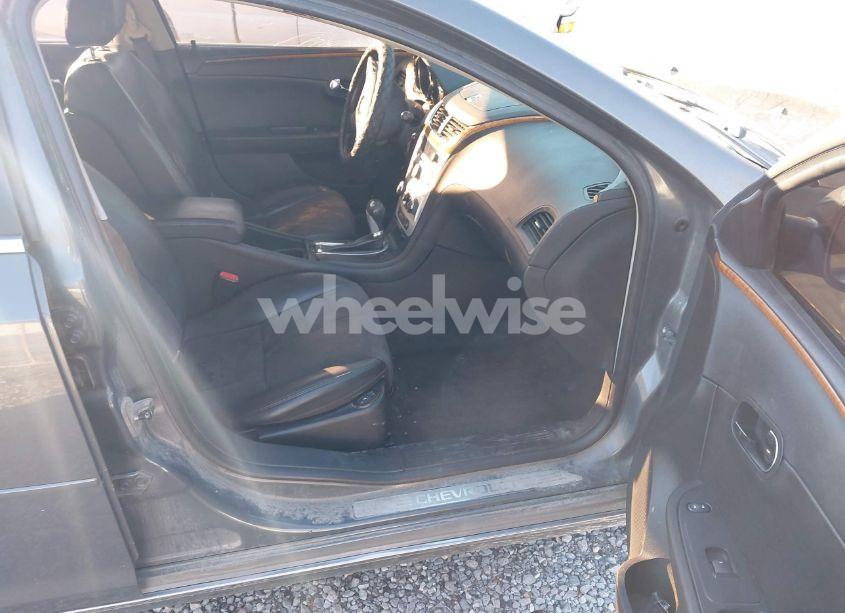 Photo 5 of 2009 Chevrolet Malibu LT (VIN 1G1ZJ57789F227556)