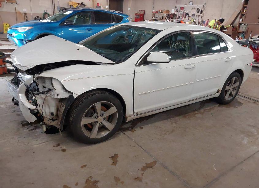 Photo 2 of 2009 Chevrolet Malibu LT (VIN 1G1ZJ57B394153155)