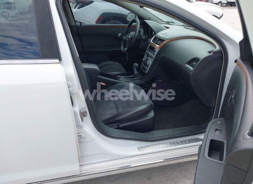 Photo 5 of 2009 Chevrolet Malibu LT (VIN 1G1ZJ57B494200046)