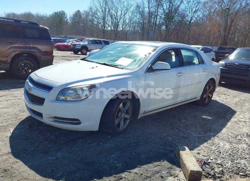 Photo 2 of 2009 Chevrolet Malibu LT (VIN 1G1ZJ57BX9F112980)
