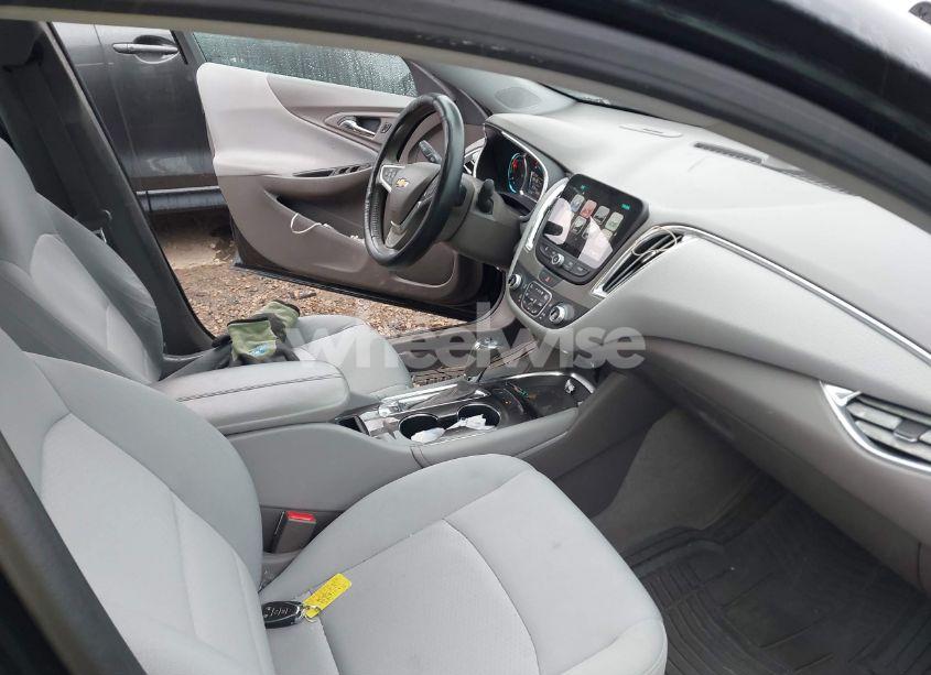 Photo 5 of 2017 Chevrolet Malibu HYBRID (VIN 1G1ZJ5SU2HF253839)