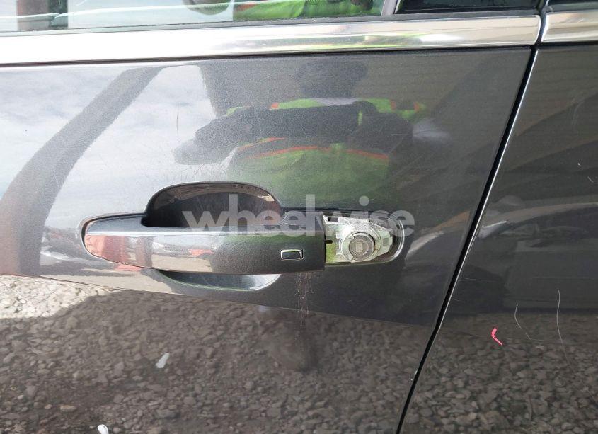 Photo 6 of 2016 Chevrolet Malibu HYBRID (VIN 1G1ZJ5SU3GF313089)