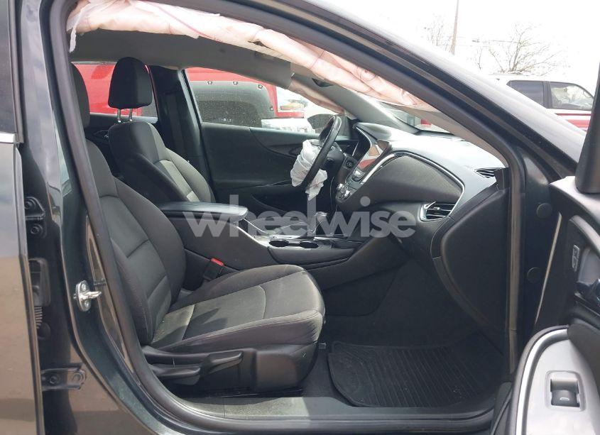 Photo 5 of 2017 Chevrolet Malibu HYBRID (VIN 1G1ZJ5SU3HF214824)