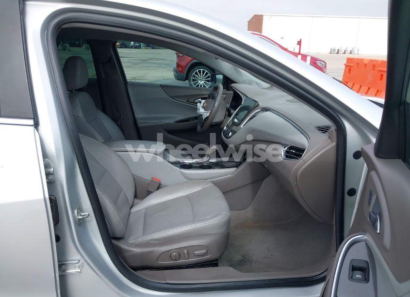 Photo 5 of 2017 Chevrolet Malibu HYBRID (VIN 1G1ZJ5SU5HF199341)