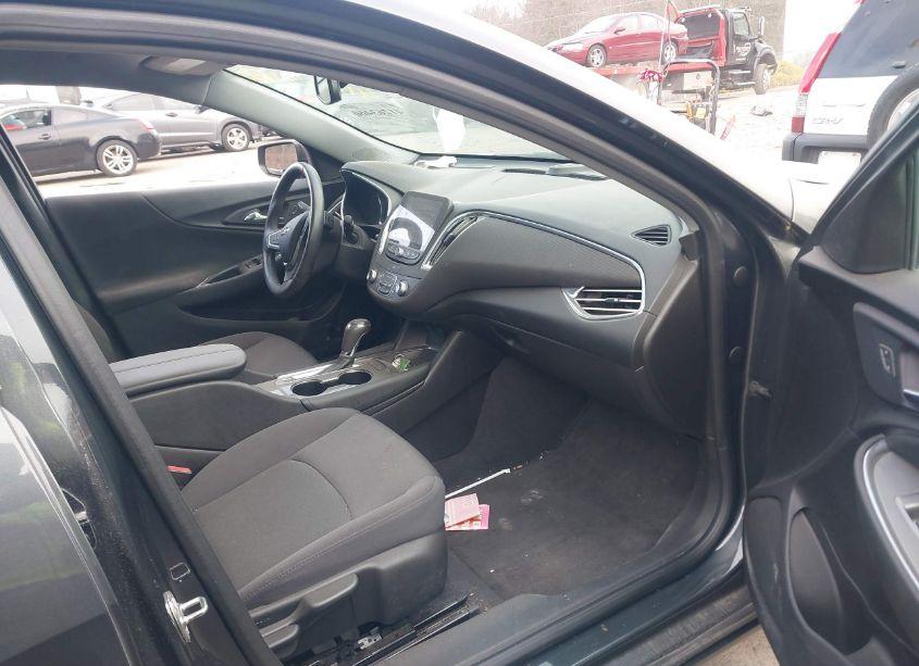 Photo 5 of 2017 Chevrolet Malibu HYBRID (VIN 1G1ZJ5SU5HF262230)