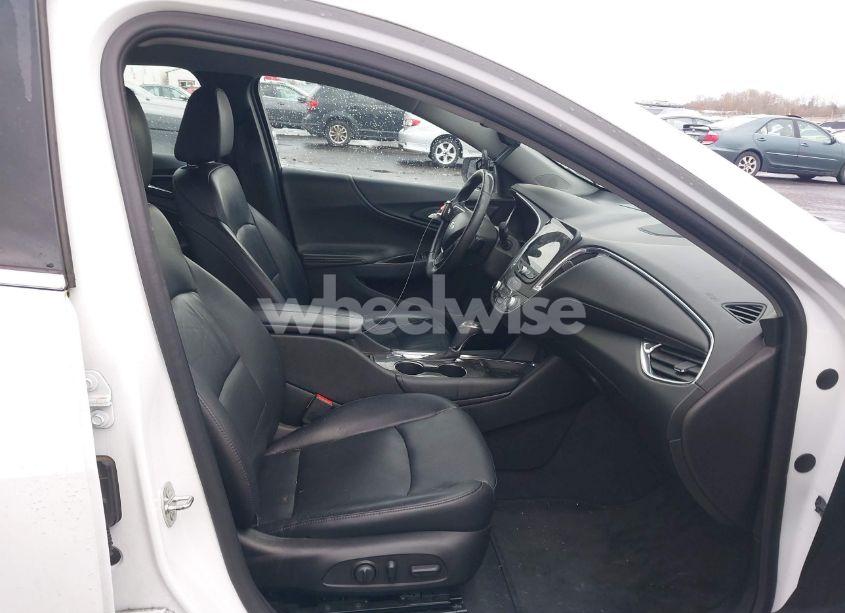 Photo 5 of 2016 Chevrolet Malibu HYBRID (VIN 1G1ZJ5SU7GF275785)