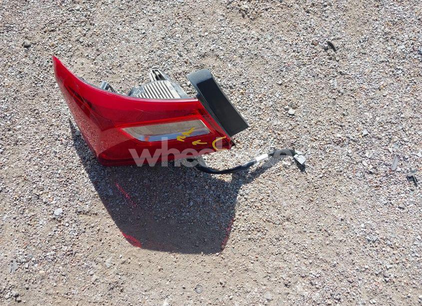 Photo 18 of 2016 Chevrolet Malibu HYBRID (VIN 1G1ZJ5SUXGF292869)