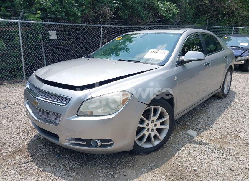 Photo 2 of 2008 Chevrolet Malibu LTZ (VIN 1G1ZK57738F225757)