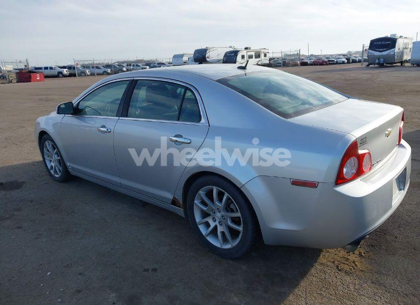 Photo 3 of 2009 Chevrolet Malibu LTZ (VIN 1G1ZK57749F181737)