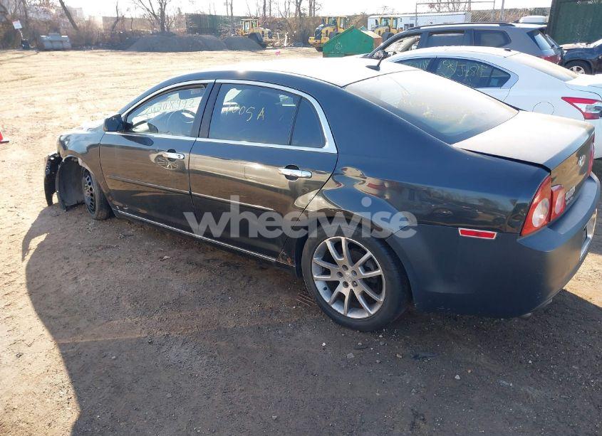 Photo 3 of 2009 Chevrolet Malibu LTZ (VIN 1G1ZK577X94211447)