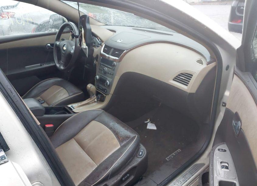 Photo 5 of 2009 Chevrolet Malibu LTZ (VIN 1G1ZK577X94224652)